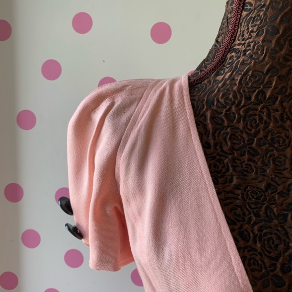 Vintage 1980’s Albert Nipon Pink Skirt Suit - Picture 2 of 6